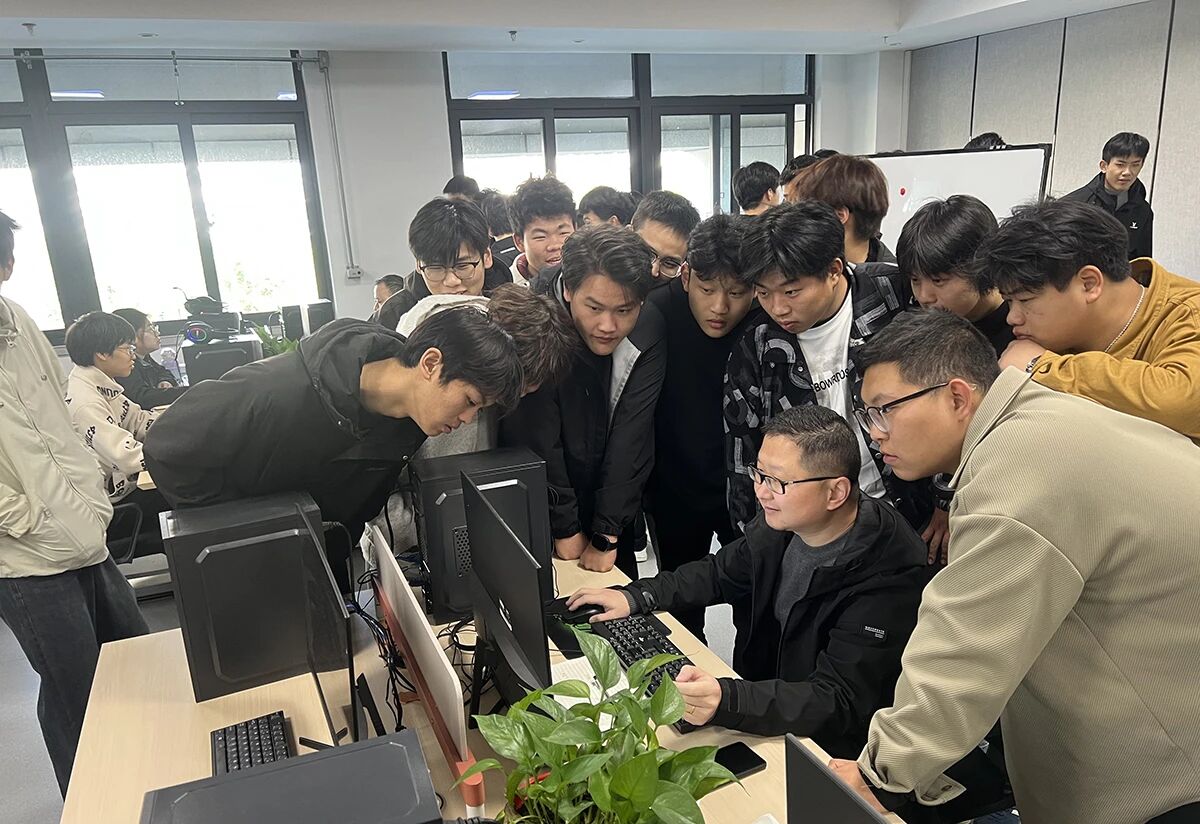 微信图片_2025-12-02_200347_213.jpg 微信图片_2025-12-02_200347_213.jpg